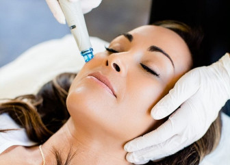 Hautverjüngung mit HydraFacial